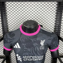 LIVERPOOL EDICIÓN ESPECIAL I 25/26 HOMBRE (VERSIÓN JUGADOR)