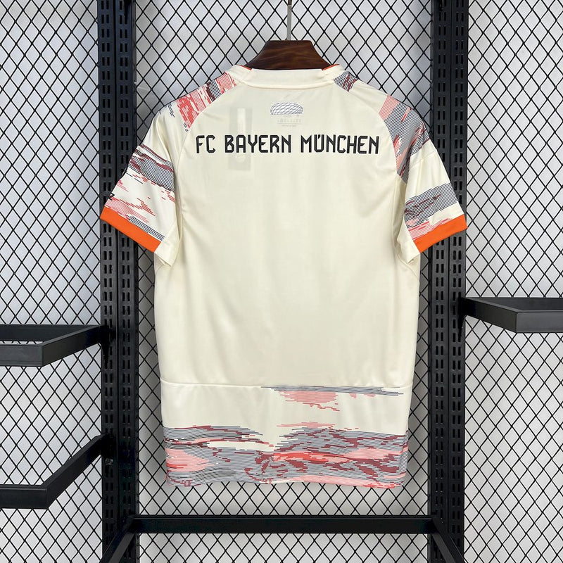 BAYERN MUNICH II 25/26 HOMBRE