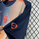 CAMISETA BARCELONA PRE-MATCH III 25/26 HOMBRE