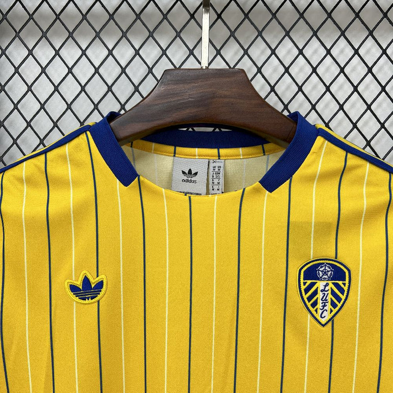 CAMISETA LEEDS TERRACE ICONS 25/26 HOMBRE