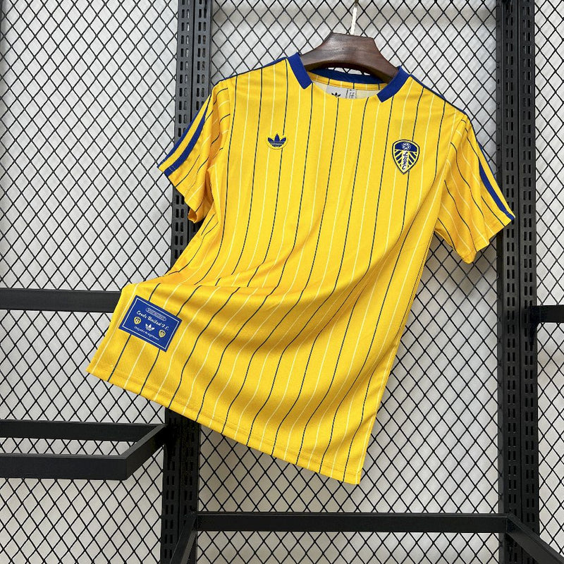 CAMISETA LEEDS TERRACE ICONS 25/26 HOMBRE