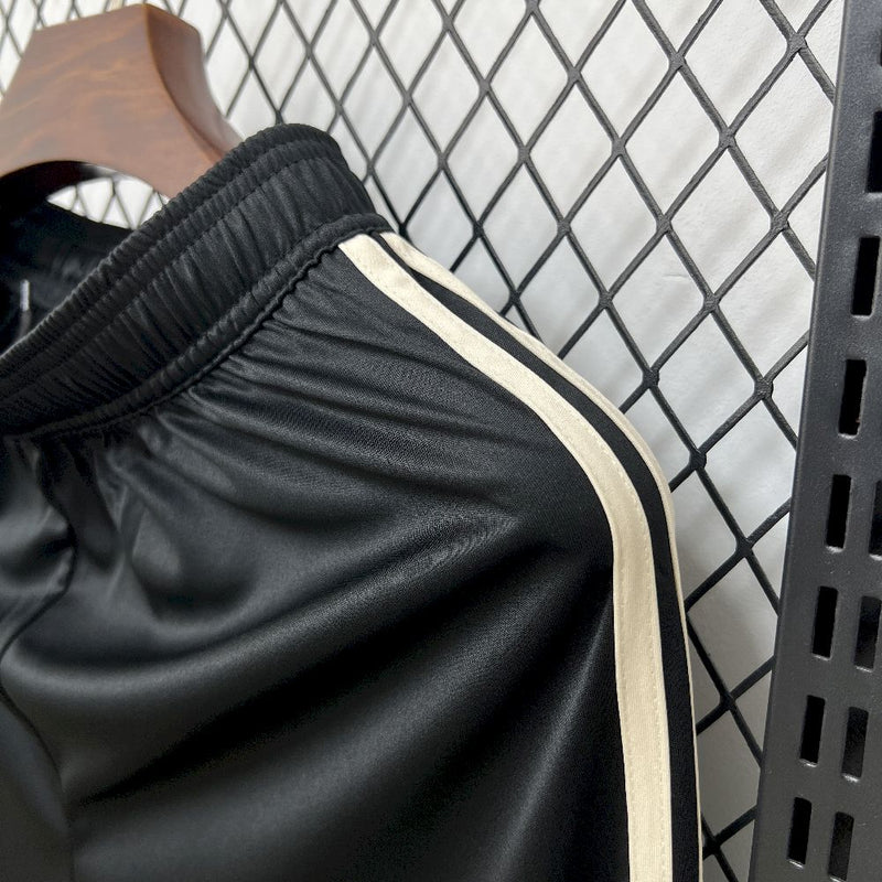 BAYERN MUNICH III PANTALONES CORTOS 25/26 HOMBRE