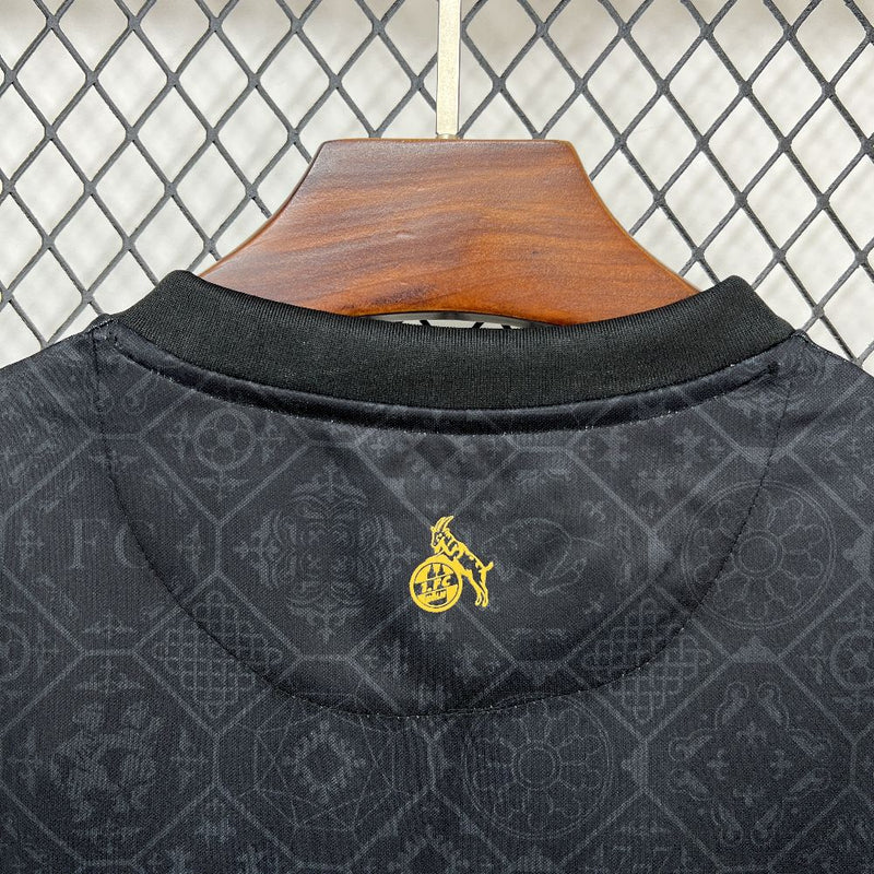 KÖLN III 25/26 HOMBRE