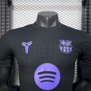 CAMISETA BARCELONA PRE-MATCH 25/26 HOMBRE (VERSIÓN JUGADOR)