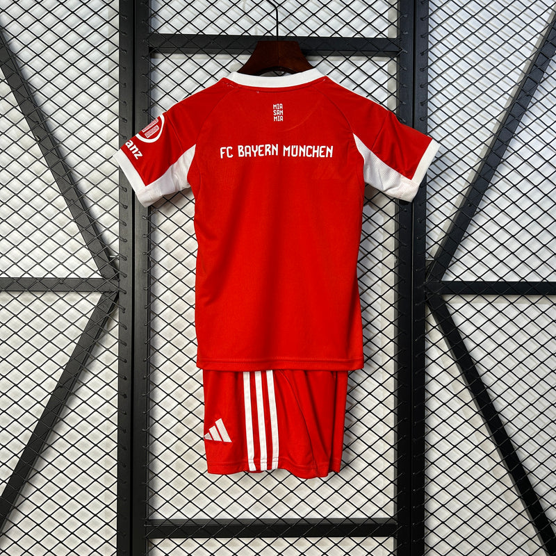 BAYERN MUNICH I 25/26 CONJUNTO INFANTIL