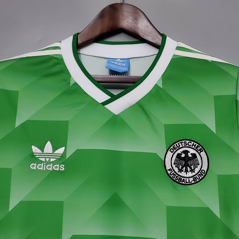 GERMANY I 1988 MAN (RETRO) 