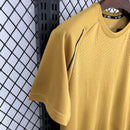 POLERA DE ENTRENAMIENTO NK DORADO 1044