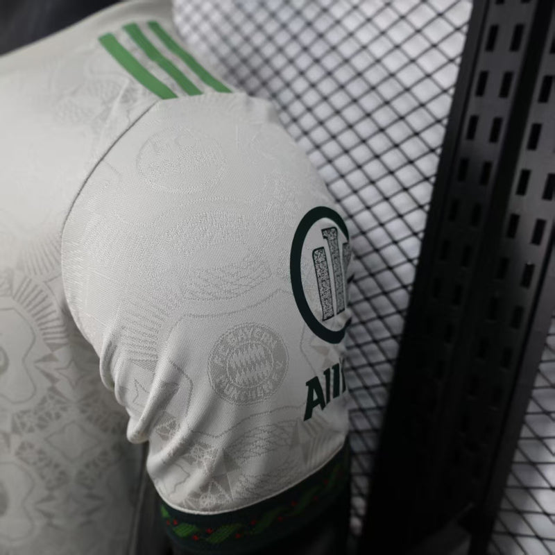 BAYERN DE MUNICH OFEST 25/26 HOMBRE (VERSIÓN JUGADOR)