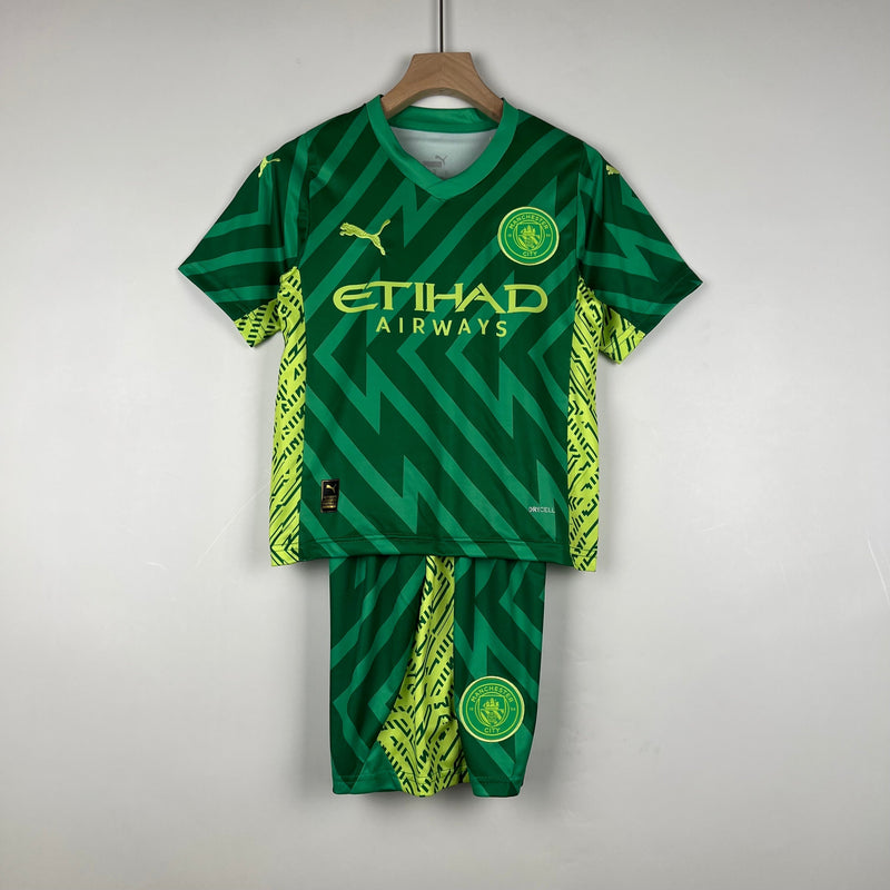 MANCHESTER CITY IV PORTERO 23/24 CONJUNTO INFANTIL