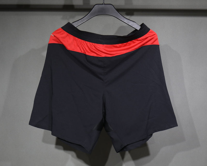 MILAN I PANTALONES CORTO 25/26 (VERSION JUGADOR)