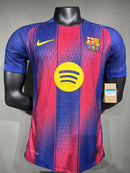CAMISETA BARCELONA I 25/26 HOMBRE (VERSIÓN JUGADOR)