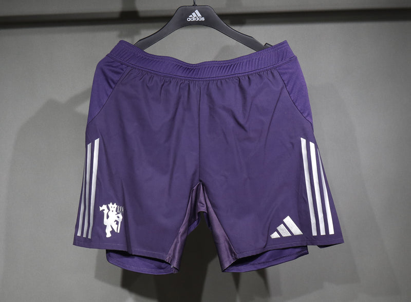 MANCHESTER UNITED II PANTALONES CORTO 25/26 (VERSION JUGADOR)