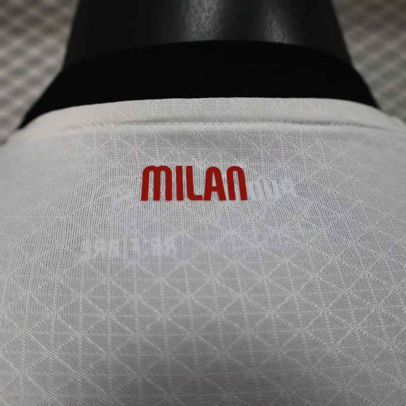 MILAN II 25/26 HOMBRE MANGA LARGA (VERSIÓN JUGADOR)