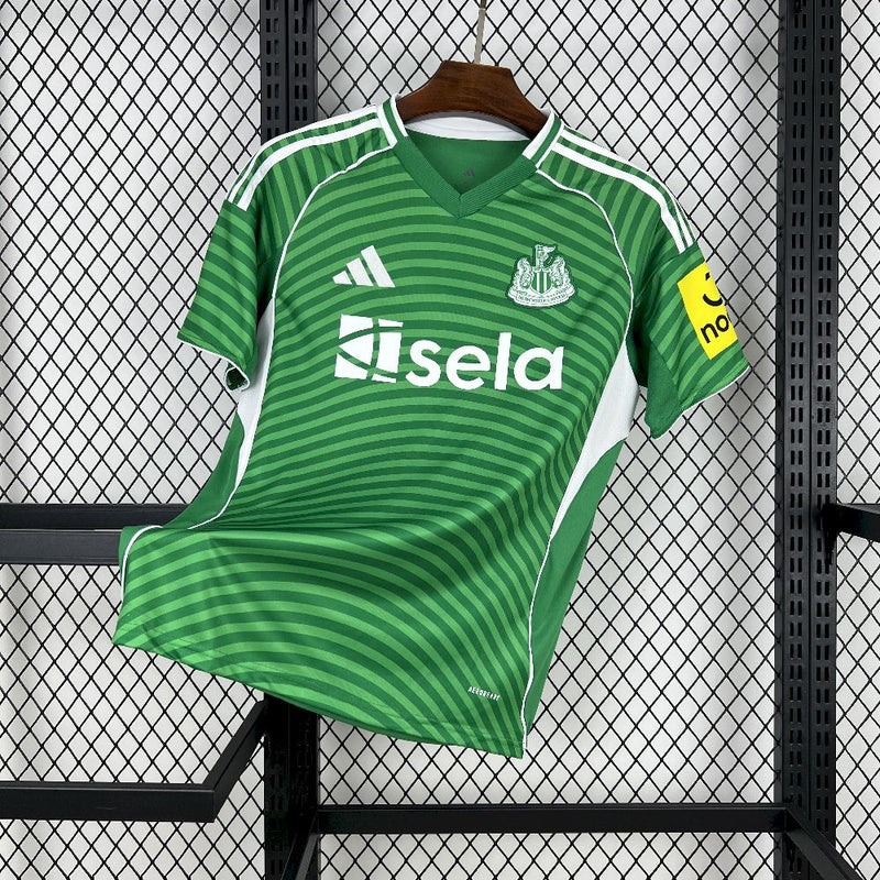 NEWCASTLE lI 25/26 HOMBRE