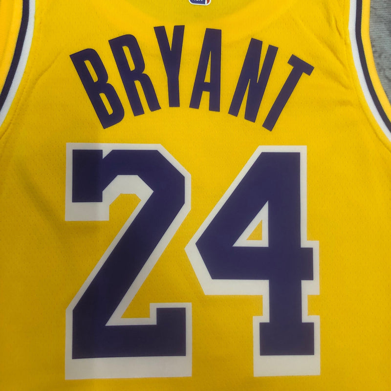 LOS ANGELES LAKERS I HOMBRE KOBE