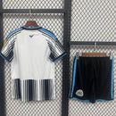 CAMISETA NEWCASTLE LOCAL 26/27 CONJUNTO INFANTIL