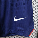PANTALONES CORTOS CHIVAS GUADALAJARA LOCAL 26/27 (VERSIÓN JUGADOR)