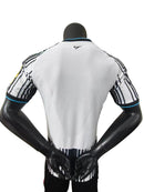 CAMISETA NEWCASTLE LOCAL 26/27 HOMBRE (VERSIÓN JUGADOR)