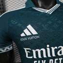 CAMISETA REAL MADRID EDICION ESPECIAL DISEÑADOR VERDE 26/27 HOMBRE (VERSIÓN JUGADOR)