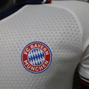 BAYERN MUNIQUE OFENSIVA 25/26 HOMEM (VERSÃO DO JOGADOR) 