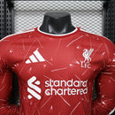 CAMISETA LIVERPOOL LOCAL 26/27 HOMBRE MANGA LARGA (VERSIÓN JUGADOR)