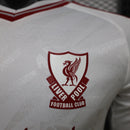 CAMISETA LIVERPOOL VISITA 26/27 HOMBRE MANGA LARGA (VERSIÓN JUGADOR)