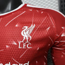 CAMISETA LIVERPOOL LOCAL 26/27 HOMBRE MANGA LARGA (VERSIÓN JUGADOR)