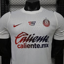 CAMISETA CHIVAS DE GUADALAJARA VISITA 26/27 HOMBRE (VERSIÓN JUGADOR)